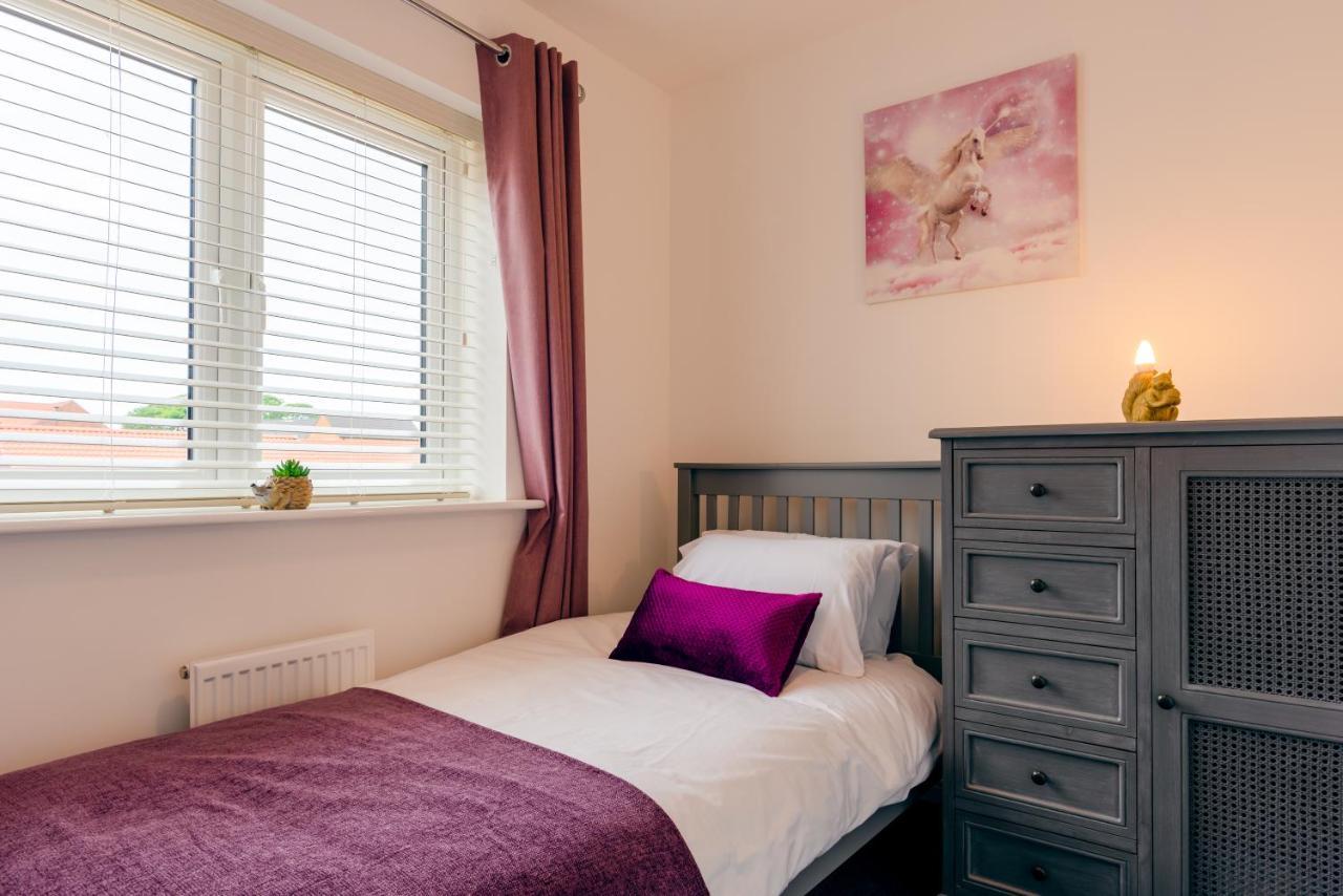 Oakley - Large, Elegant, Dog Friendly & Parking Villa Whitby Kültér fotó