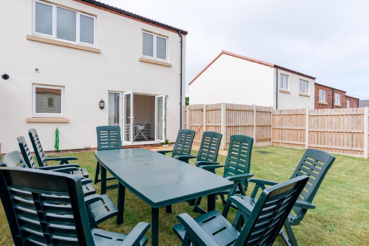 Oakley - Large, Elegant, Dog Friendly & Parking Villa Whitby Kültér fotó